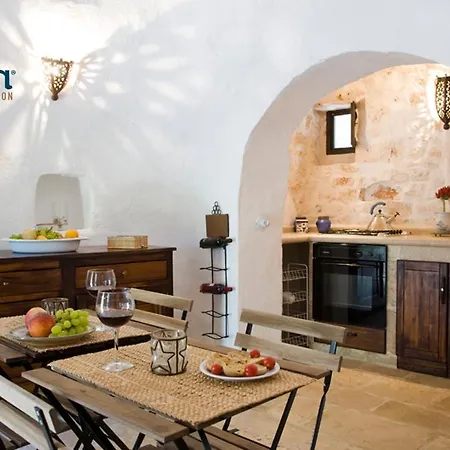 Trullo Antico Apartment *